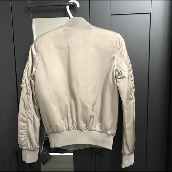 The Group by Babaton Gilman bomber jacket - Picture 5 of 6